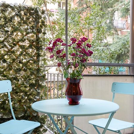 Giardini Margherita Monolocale con Balcone Bologna Esterno foto